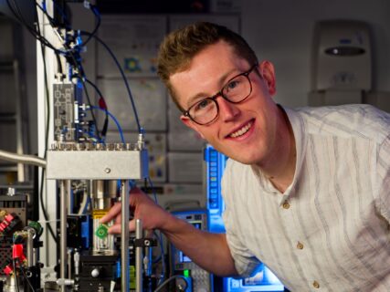 Towards entry "Gapontsev Prize to Daniel Lesko"